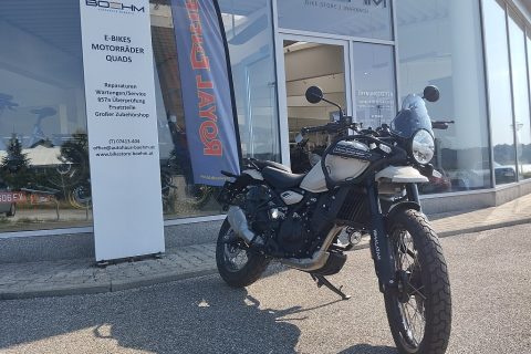 Royal Enfield Himalayan 450 Base