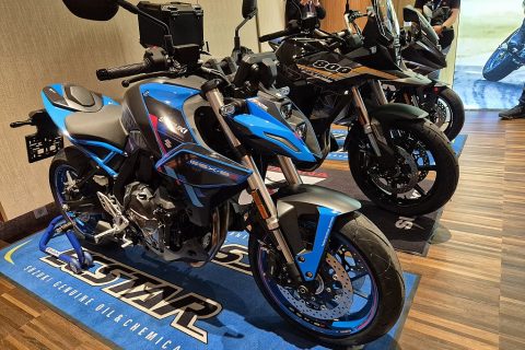 Suzuki GSX 8S ---SONDERMODELL---TEAM SUZUKI streng limitiert