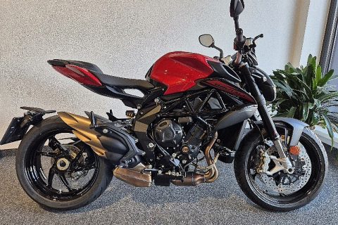 MV Agusta Brutale 800 R ---Sonderpreis---