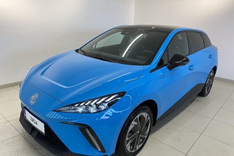 MG MG4 EV 64 kWh Luxury