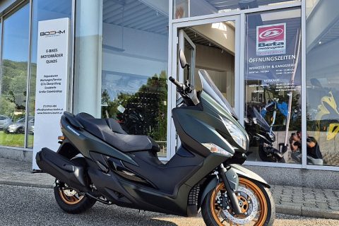 Suzuki Burgman 400