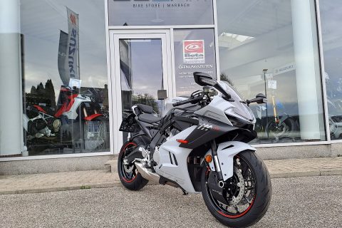 CF-Moto 675 SR-R