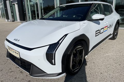 KIA EV 4  Hatchback Earth Plus mit Paket Dynamic Style