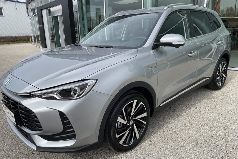 MG ZS  HEV  Luxury