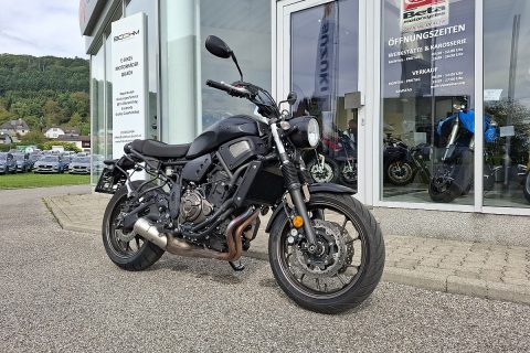 Yamaha XSR700